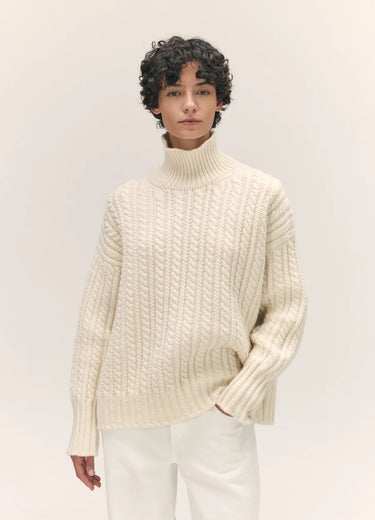 Caragh Cable High Neck in Undyed White