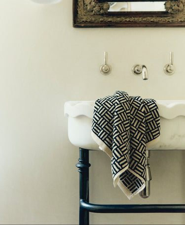 Torrens Hand Towel | Sand & Noir