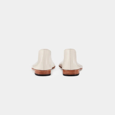 Glove | Porcelain