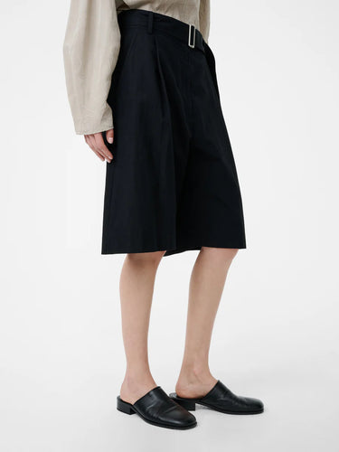 Creon Short | Black