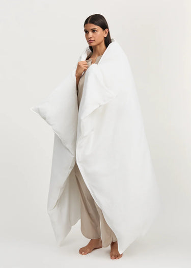 Dentelle Duvet Set in White