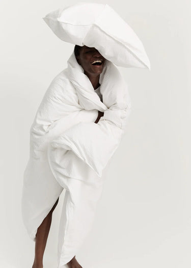 Seersucker Duvet Set in White
