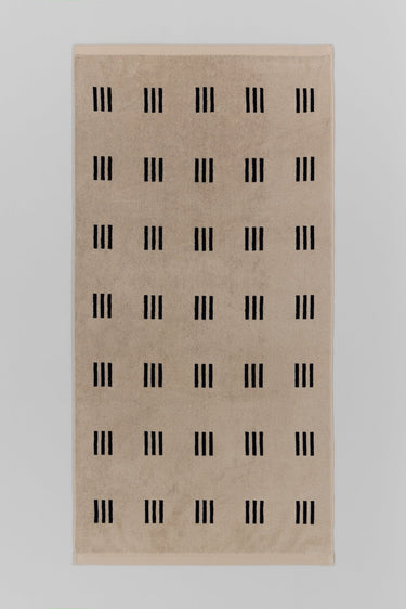 Claremont Bath Towel | Sand & Noir