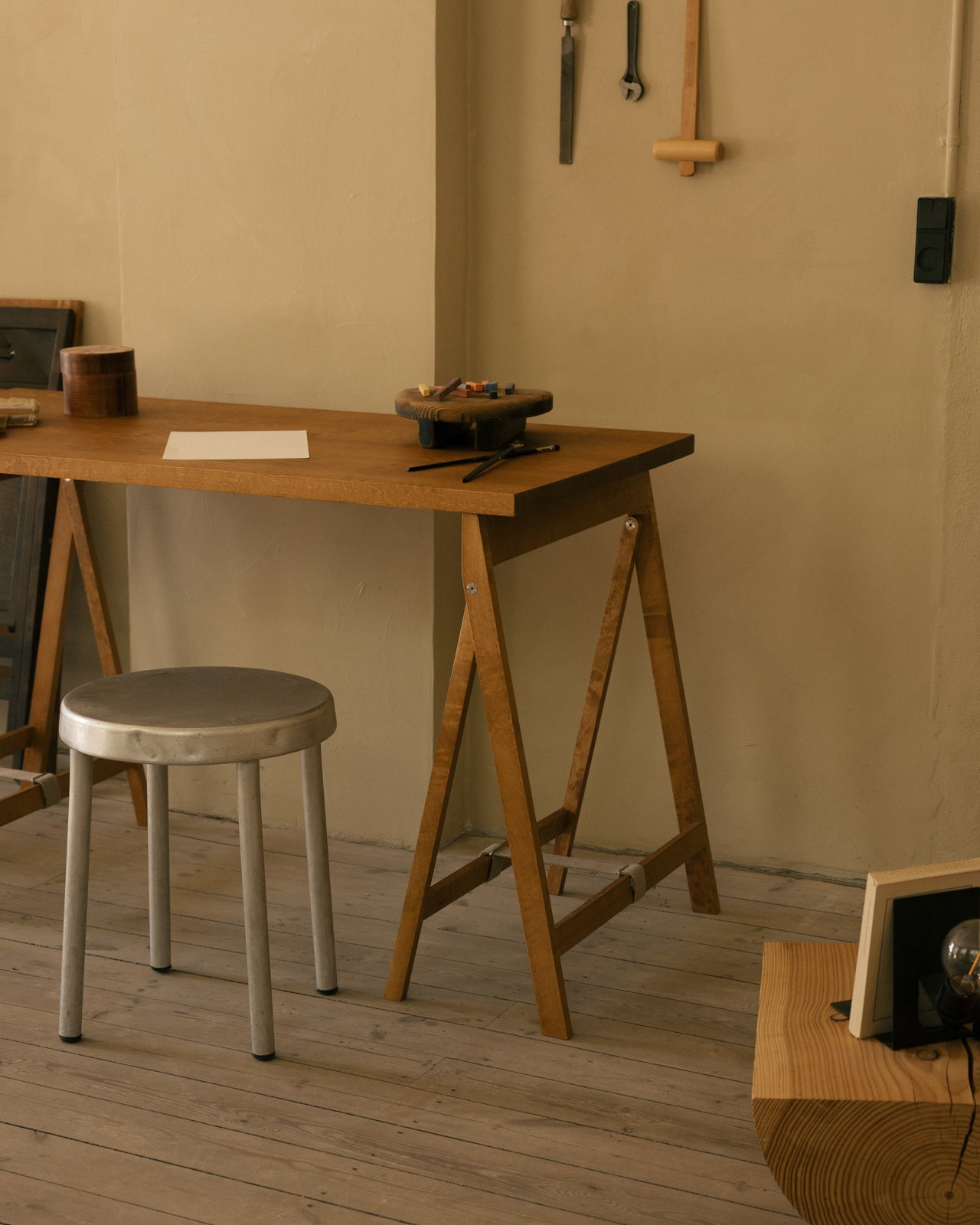 Folding Flat Trestle Table | Warm Brown Birch
