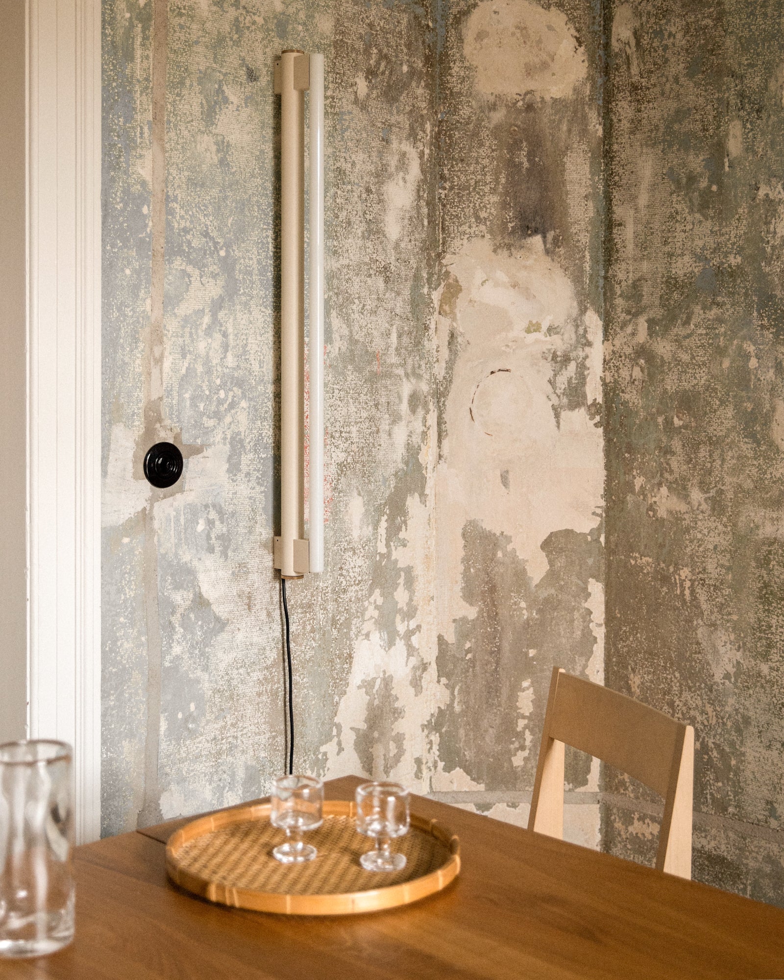 Eiffel Wall Lamp | Cream | Single 1000