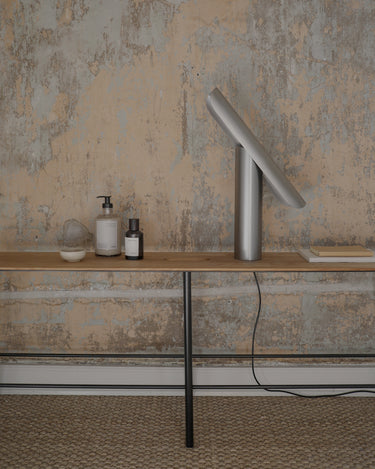 T-Lamp | Steel