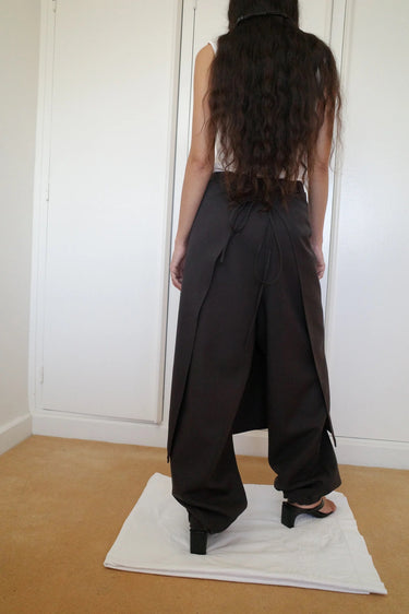 Wool Grain de Poudre Trousers | Ash Cloud