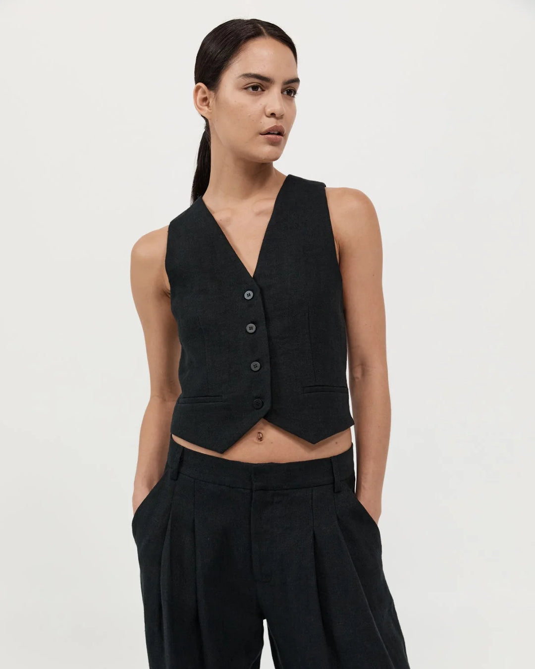 Tailored Linen Vest | Black