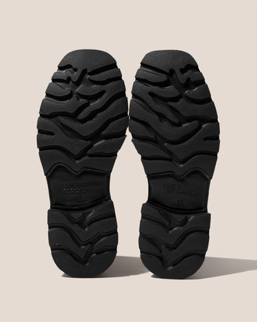 Nombela R Sport | Black