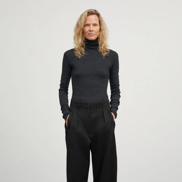 Esme T-Neck | Dark Grey Melange