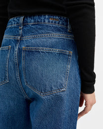 Maddy Straight Jeans | Vintage Washed Blue