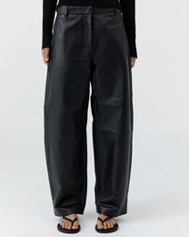 Leather Balloon Pants | Black