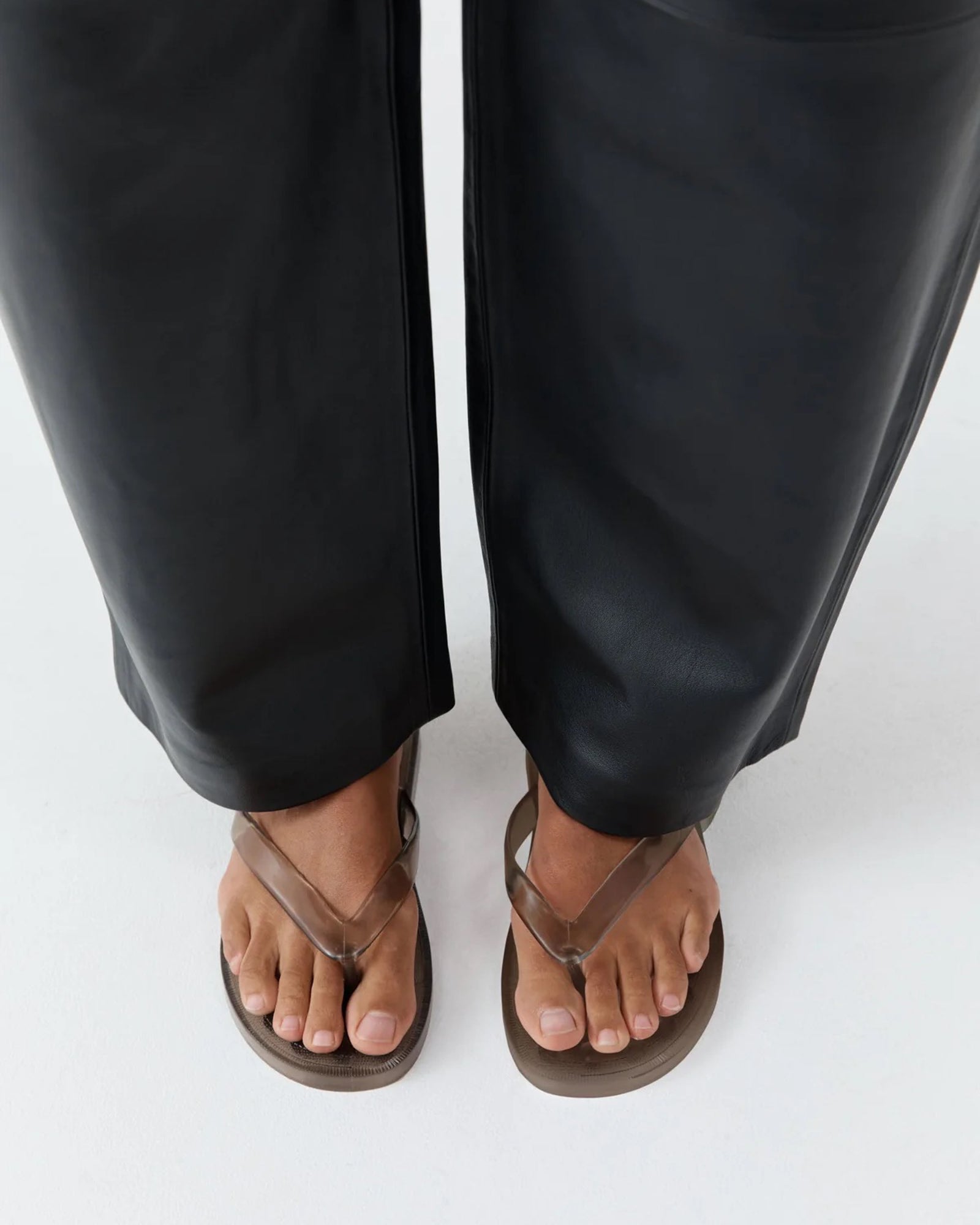 Jelly Flip Flop | Smoke