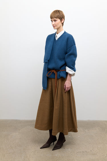 V-Neck Jumper in British Merino Wool | Sea