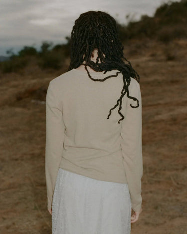 Silk Long Sleeve Tee | Acacia Brown
