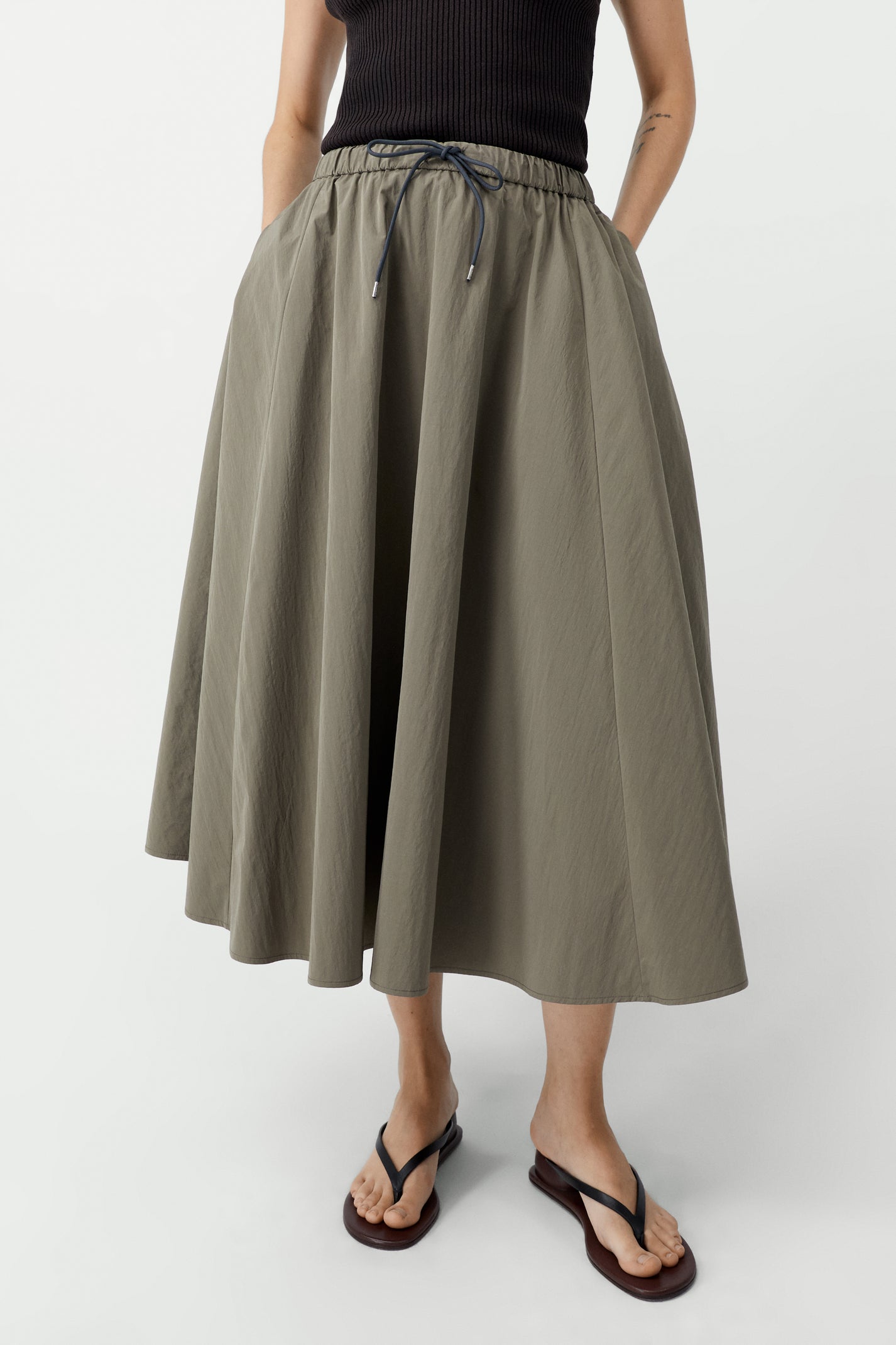 Technical Skirt | Vetiver