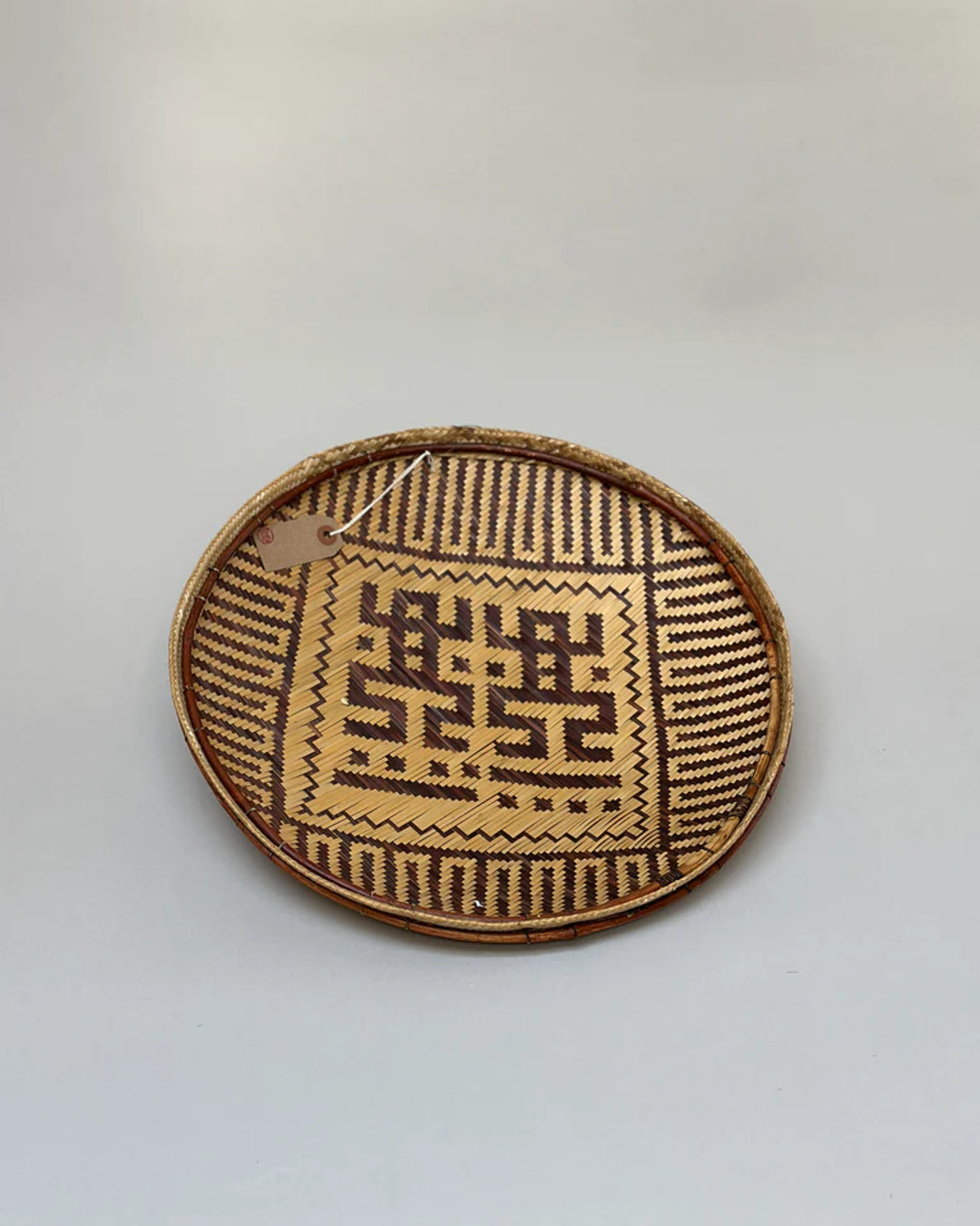Traditional Flat Basket by Yekuana | 18