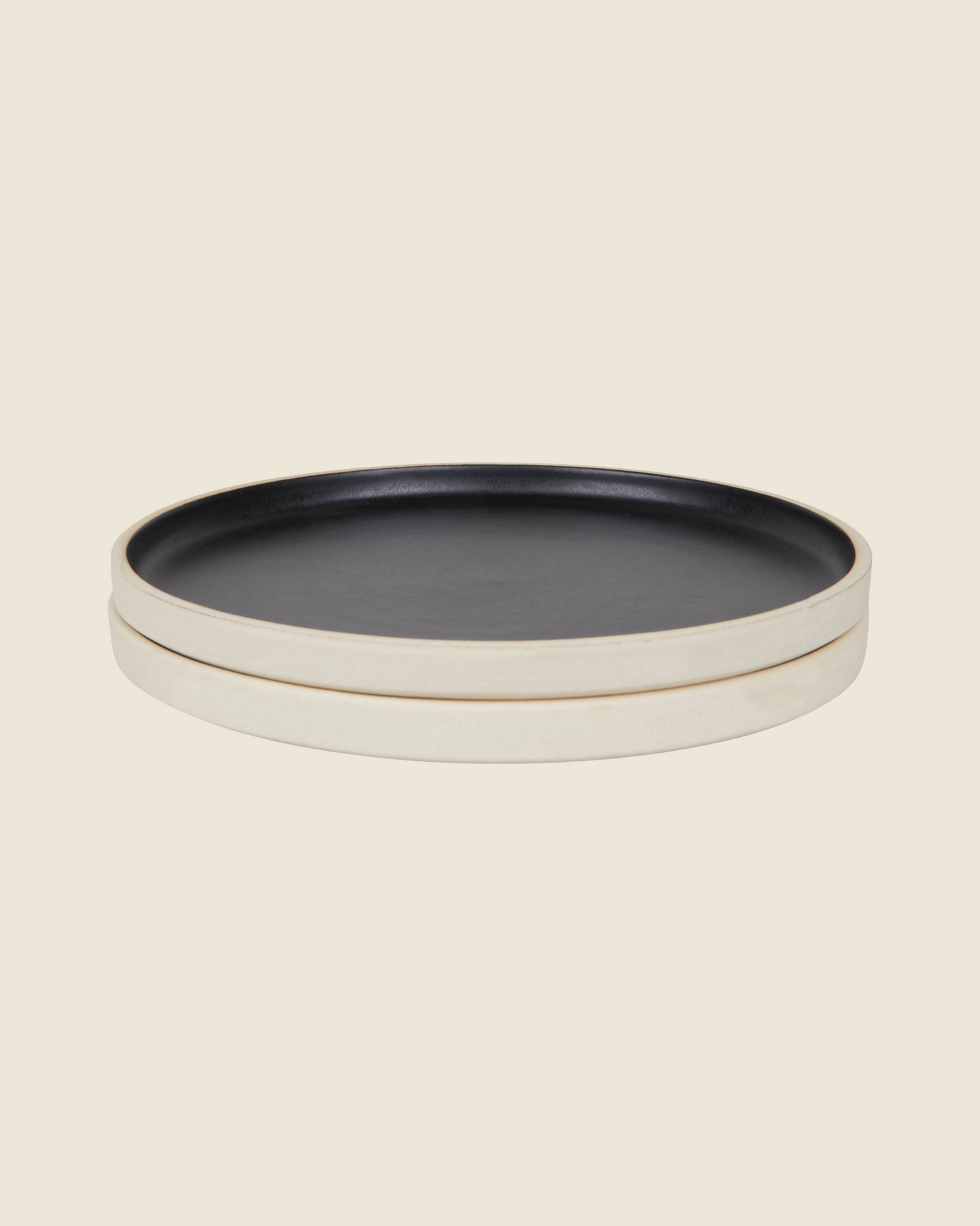 Otto Plate | Black | Set of Two | L