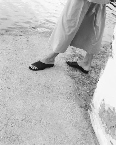 Ojih | Black