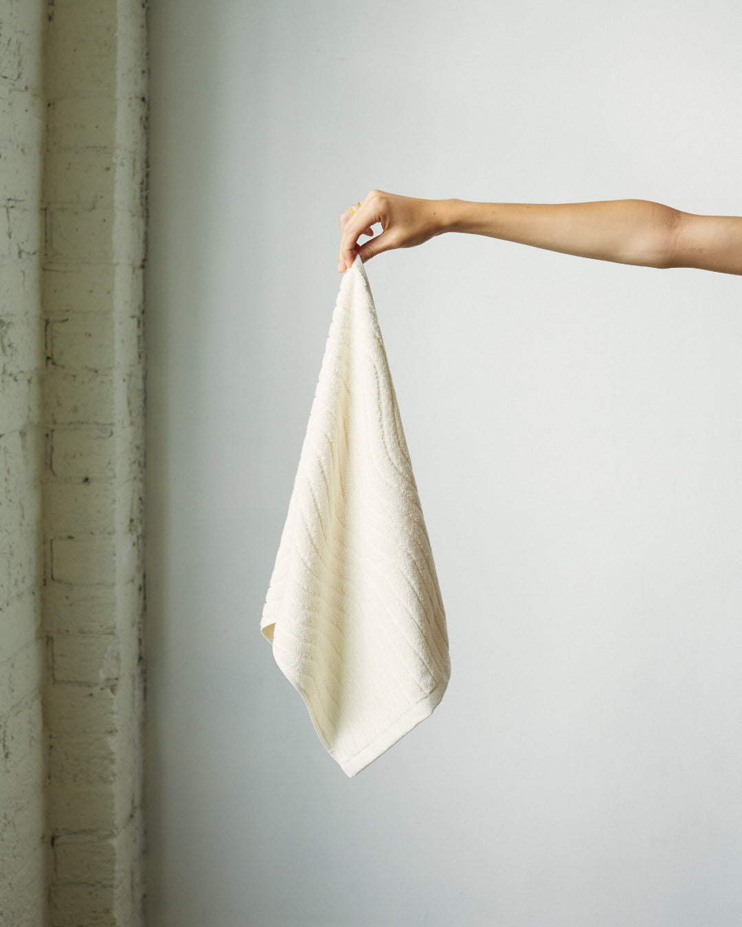 Virginia Hand Towel | Ivory