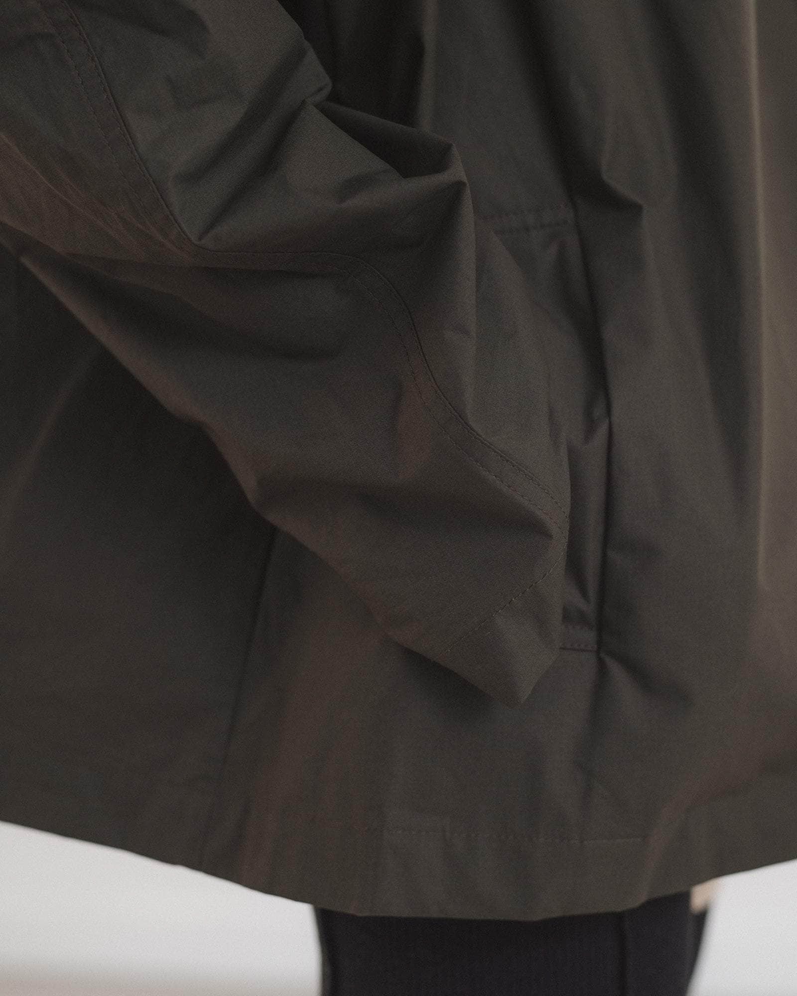 Cave Windbreaker | Green Brown