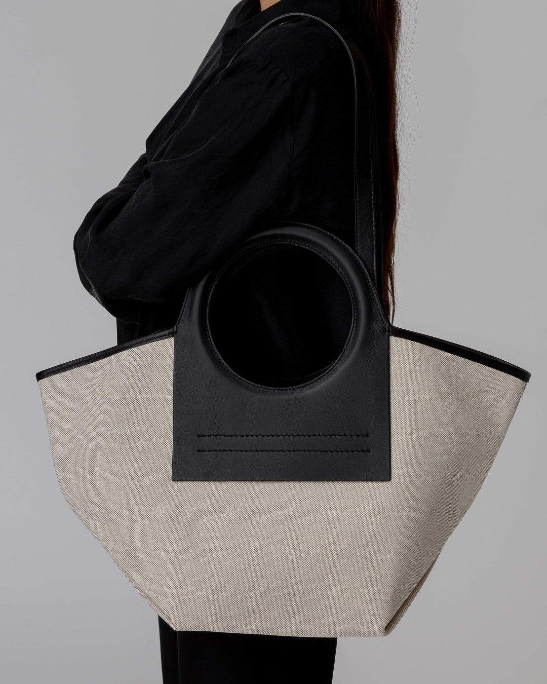 Cala Canvas Tote Bag | Small | Beige/Black