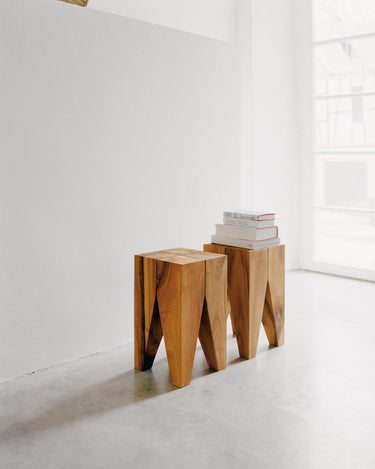 Backenzahn Side Table
