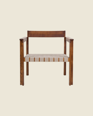 Symmetry Easy Chair | Honey Ash Wood / Oat Fabric