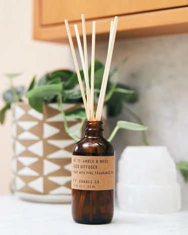 Reed Diffuser | Amber and Moss