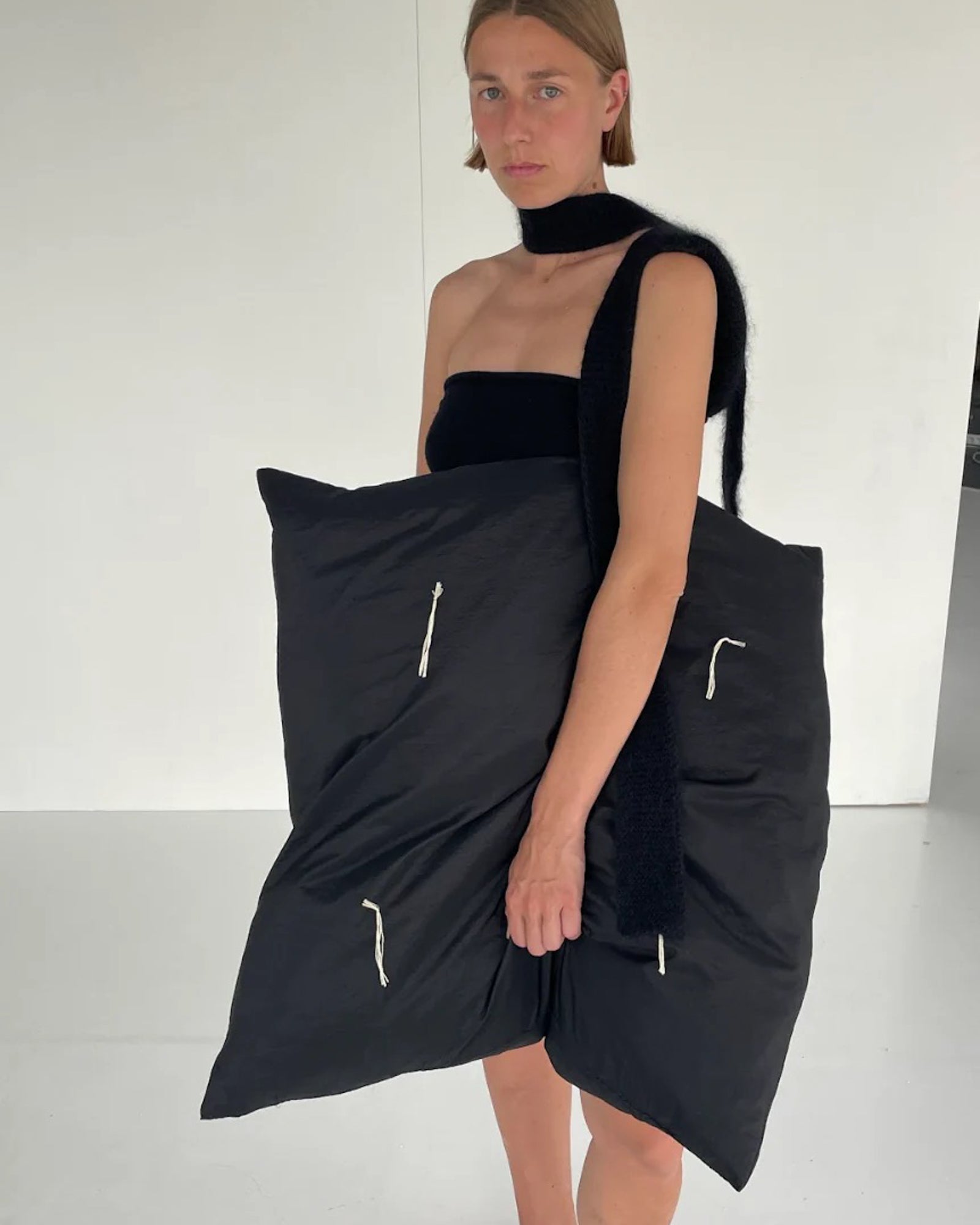 Pillow Square | Night Party