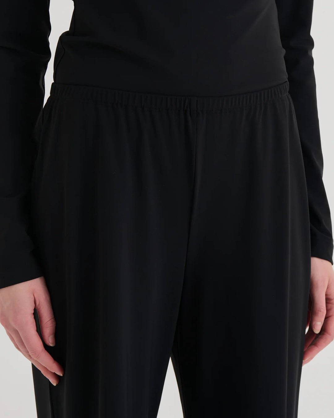 Wide Fit Pants | Black