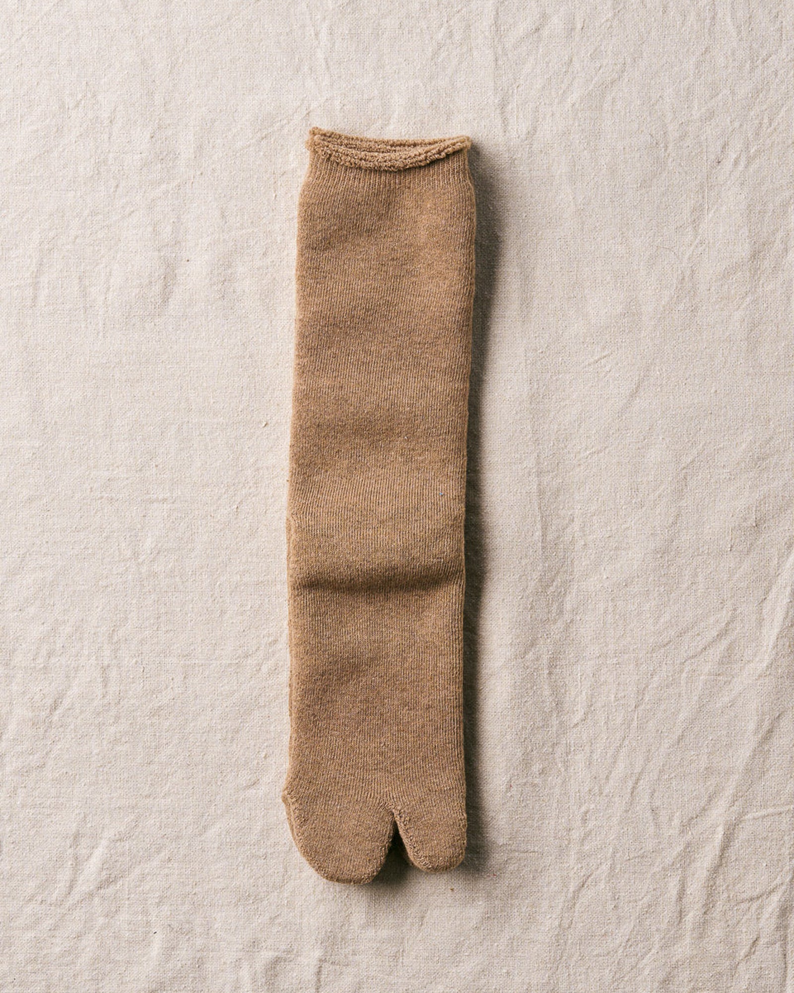 Organic Cotton Yak Pile Tabi Socks | Brown