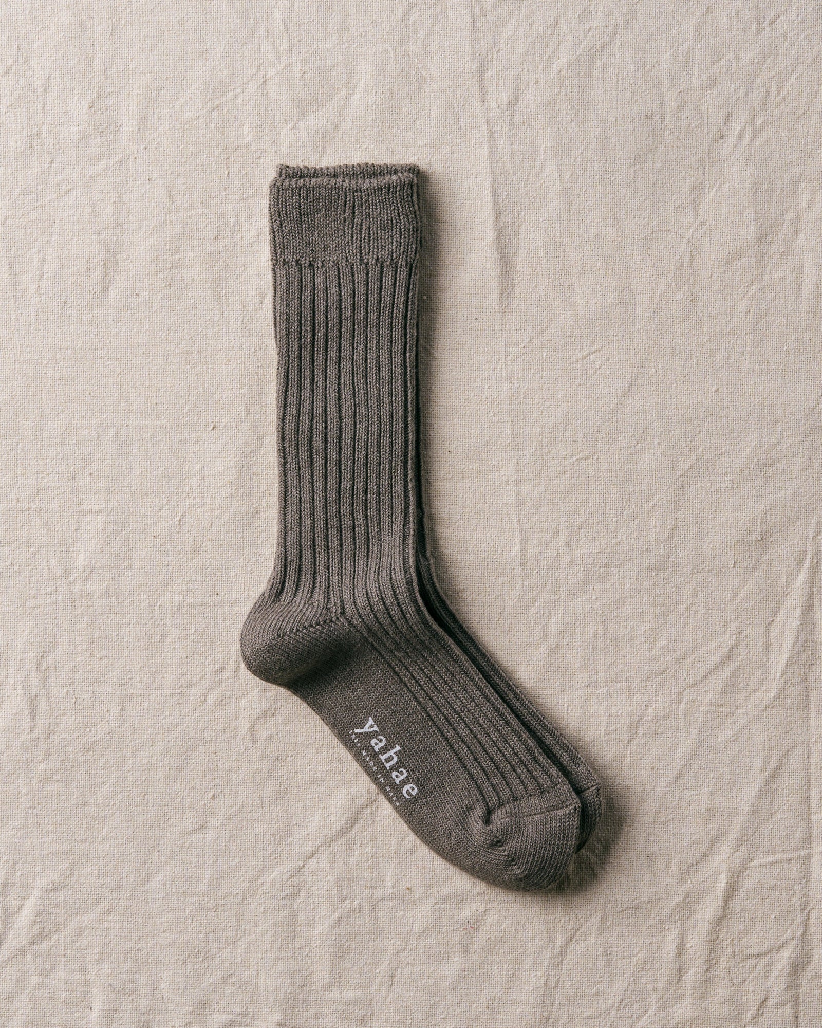 Organic Cotton Yak Ribbed Socks | Dark Grey