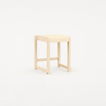 Køb Frama Low Stool 01 Natural Wood online her | RAASTED