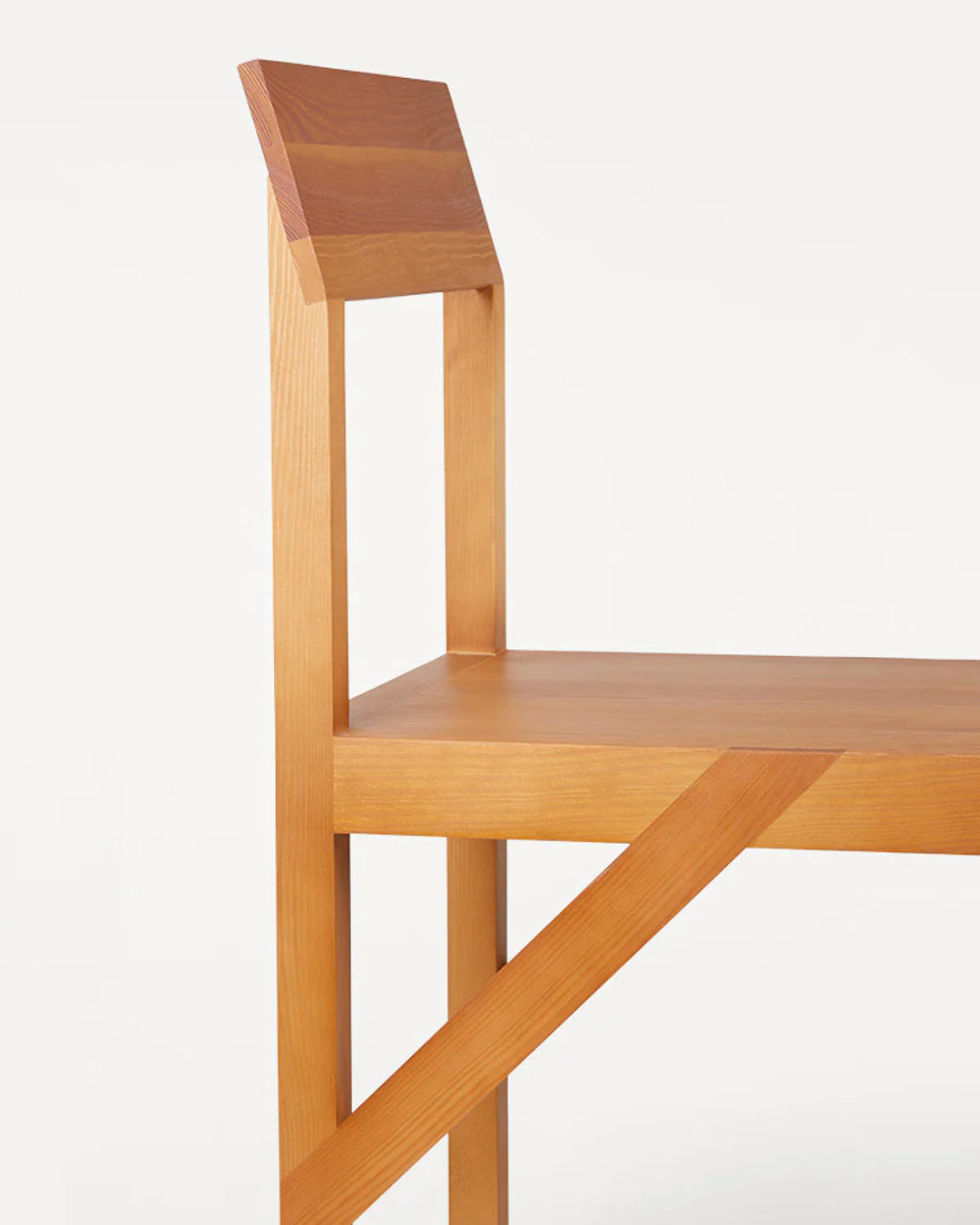 Bracket Chair | Warm Brown Pine
